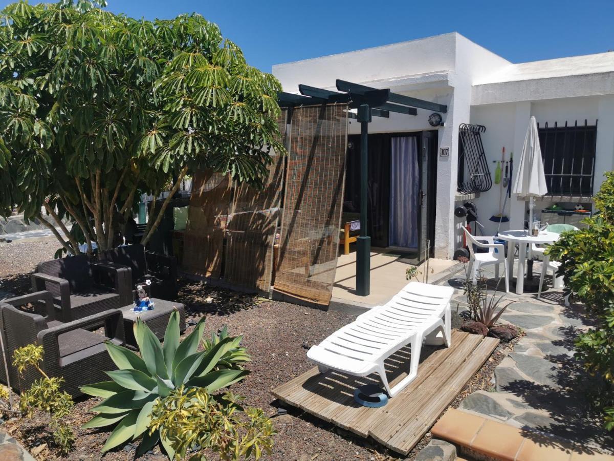 San Bartolomé Private Room & Sunny Terrace מראה חיצוני תמונה